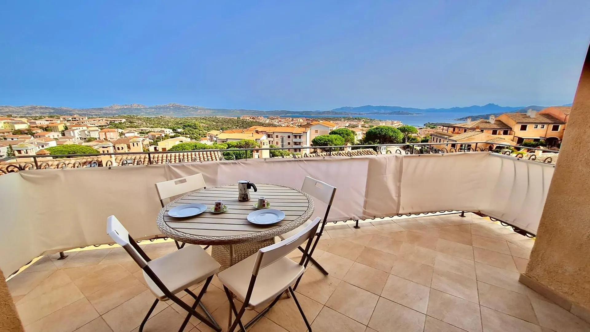 Residence Borgo Punta Villa La Maddalena  Aparthotel La Maddalena (Sassari)