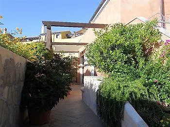 Residence Borgo Punta Villa La Maddalena  4*, La Maddalena (Sassari) Italien