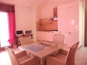 Aparthotel Residence Borgo Punta Villa La Maddalena
