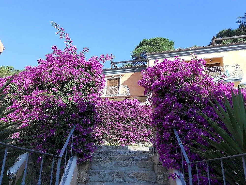 Residence Borgo Punta Villa La Maddalena  4*, La Maddalena (Sassari)