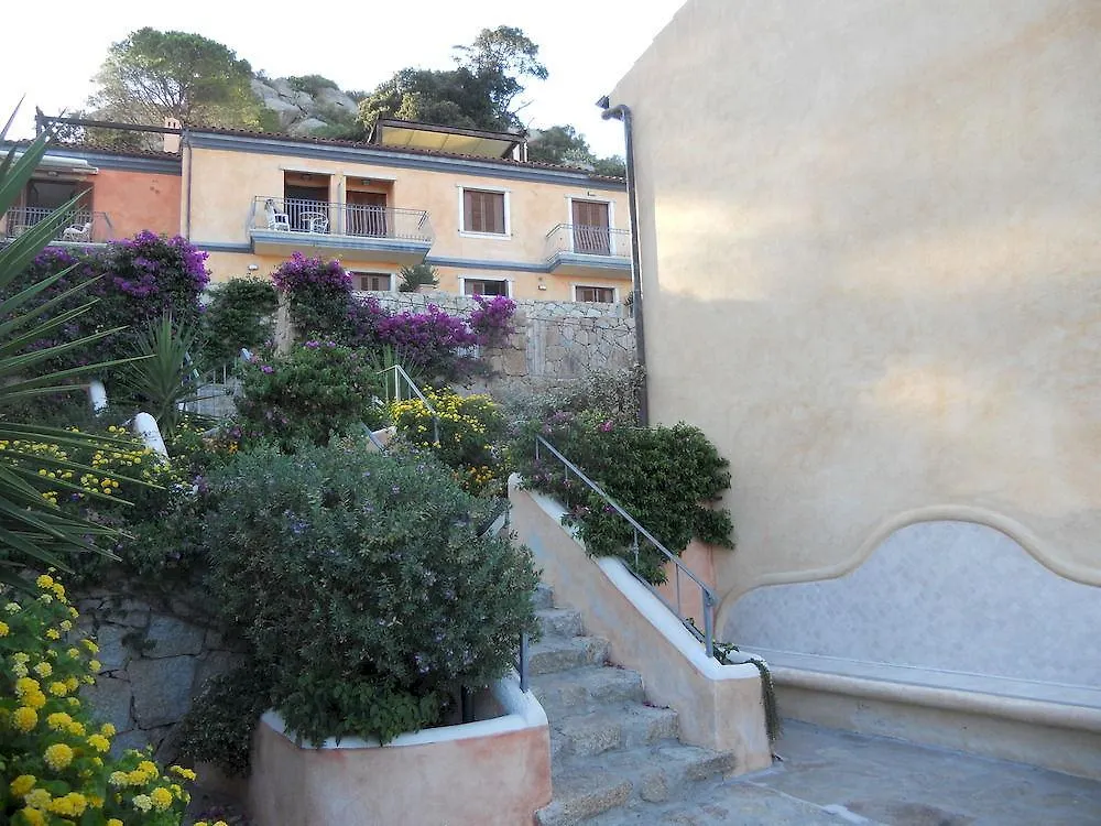 Residence Borgo Punta Villa La Maddalena  La Maddalena (Sassari)